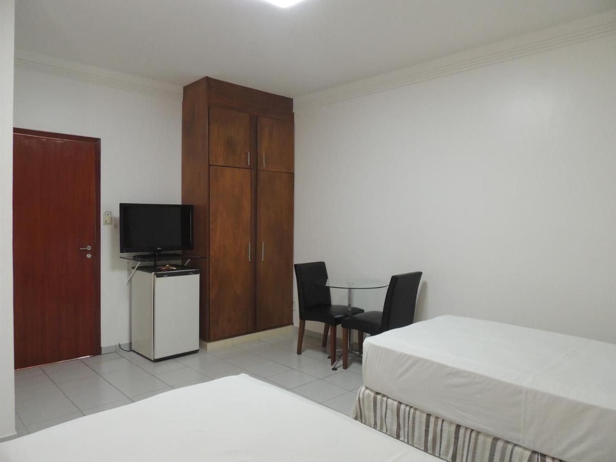 Star Hotel Itaperuna Bagian luar foto